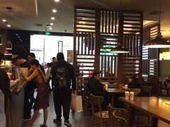 大堂-星巴克(温州龙湾万达店)