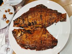 -黄泥岗·地道湖北菜(奥特莱斯店)