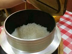 -鲁班小馆(政四街店)
