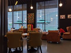 大堂-汽车博物馆主题餐厅