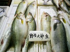 -济南海鲜大市场