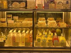 面包甜点陈列柜-喜茶(深圳海岸城店)
