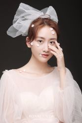 -挪娅婚纱摄影皇家会所
