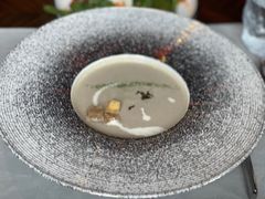奶油野菌浓汤-YUE·6·西式融合餐厅(外滩六号店)