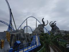 -七彩云南欢乐世界