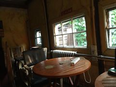 -斯多格书乡(北京大学畅春园店)