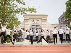-江苏模特艺术学校