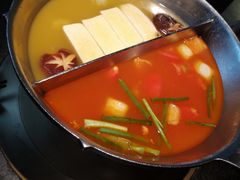 番茄牛膝骨-湊湊火锅·茶憩(新中关购物中心店)