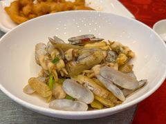 -侬佳蒸菜馆(听潮店)