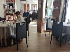 -静之湖湖畔餐厅