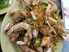 椒盐濑尿虾-贞姨美食·老字号海鲜大排档