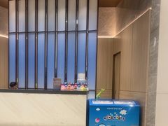 -冰纷万象滑冰场(沈阳万象城店)