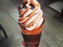 双拼-GODIVA(港汇恒隆广场)