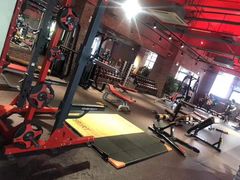 -美格菲健身中心(新都会店)
