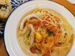 奶香鸡肉蔬菜意面-小岛餐厅