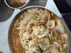 -正宗杨记普洱酸醋米线(总店)