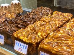 -红心闪闪面包牛奶公司(旺角星辰店)