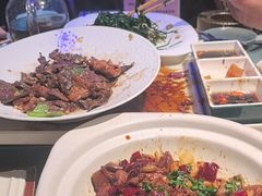 -老周家酱卤猪蹄私房菜(克拉玛依西街店)