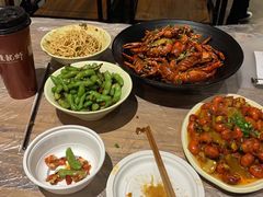 -巴厘龙虾·榜首油焖大虾(音乐学院·沿江酒馆店)