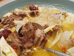 -钟掌勺忘不了地道湘菜(新天地假日广场店)