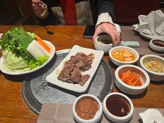 -萨拉伯尔(燕莎友谊商城店)