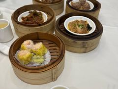 -万龙洲海鲜(大兴绿地缤纷城店)