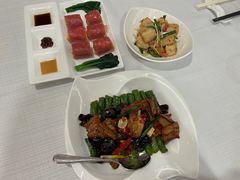 -深圳富苑皇冠假日套房酒店