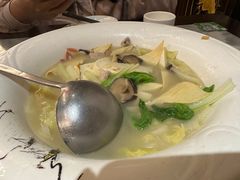 -蔼若春.传承三十年云南菜(金碧公园店)