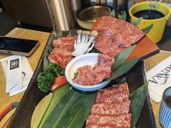 -炼火烤肉店