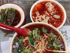 -杨大叔爱面子·四川小吃(岗头店)