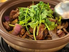-胡须佬鸡煲四季火锅店(石厦西村直营店)