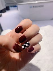 -悦指间美甲美睫