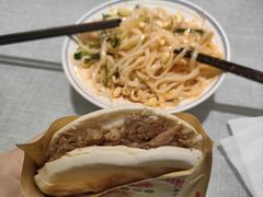-大嘻咹biangbiang面(历史博物馆店)
