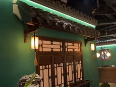 -佬麻雀·新湘菜(珠海金发购物中心店)