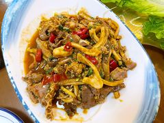 风味牛杂-老崇左特色风味食馆