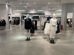 -H&M(长风大悦城店)