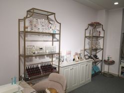 -Yolee雅妮容颜定制美睫·美甲