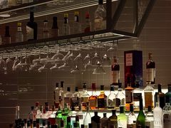 -FOUR PLAY BAR
