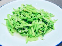 -香山湖家家宴(中山陵店)