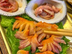 -围炉肉舍•炭烤活鳗•丹东海鲜烤肉(步行街店)