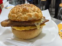 猪扒煎蛋菠萝包-颓记茶餐厅(美景总店)