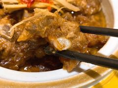 茸汁醇香排骨-何氏排骨(左家塘店)