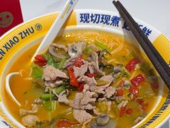 -粉小主·贵州酸汤牛肉粉(南京仙林金鹰店)