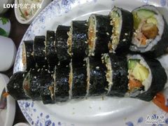 金枪鱼寿司-郑阿姨的家·이모네·韩料&烤肉(武川路店)