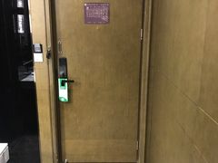 -迎商酒店(深圳罗湖火车站向西村地铁站店)