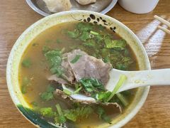 -黄阿姨锅贴大王(万航渡路店)