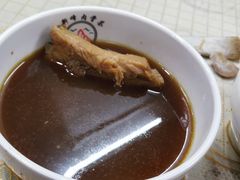 -新峰肉骨茶