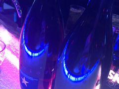 -江湖酒吧