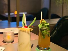 -Oasis Bar & Grill
