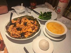 砂锅啫啫走地鸡-汤城小厨•粤菜•靓汤(金融街店)